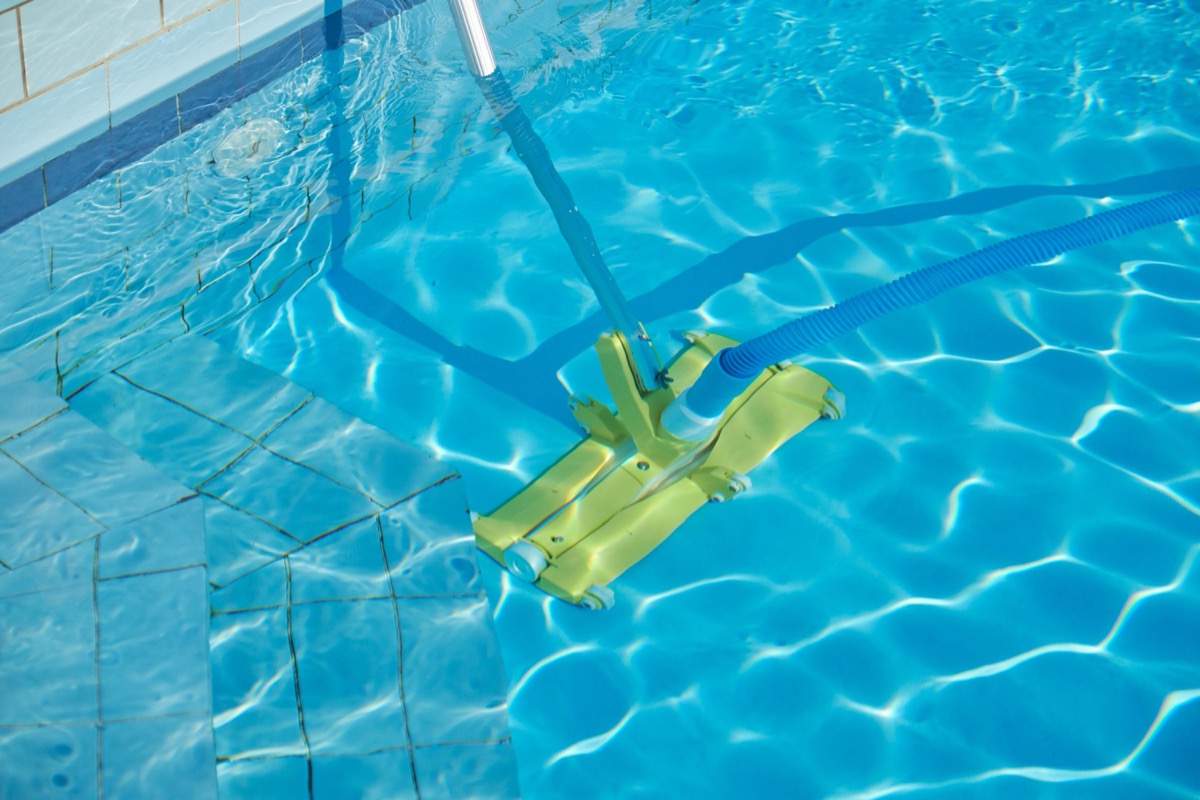 Pool Skimming
